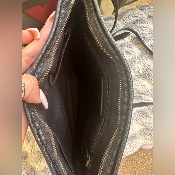 Authentic Coach Medium/Large Crossbody Blk & Brown - Picture 3 of 8